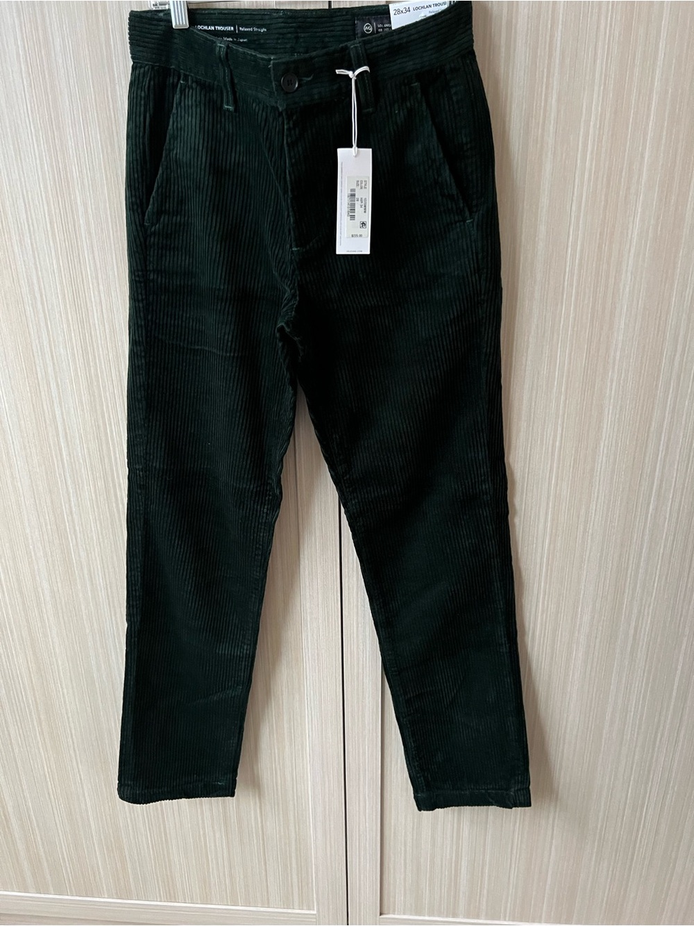Ag Adriano Goldschmied Dark Green Corduroy Pants 28x34. NWT